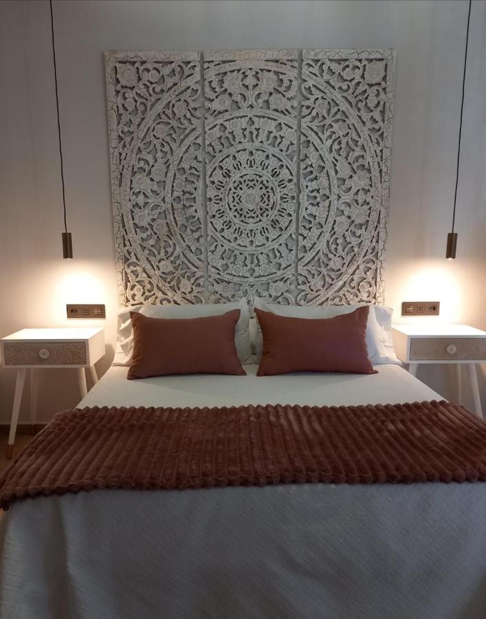Suite con Jacuzzi de la Haya y Parking Mérida Exterior foto