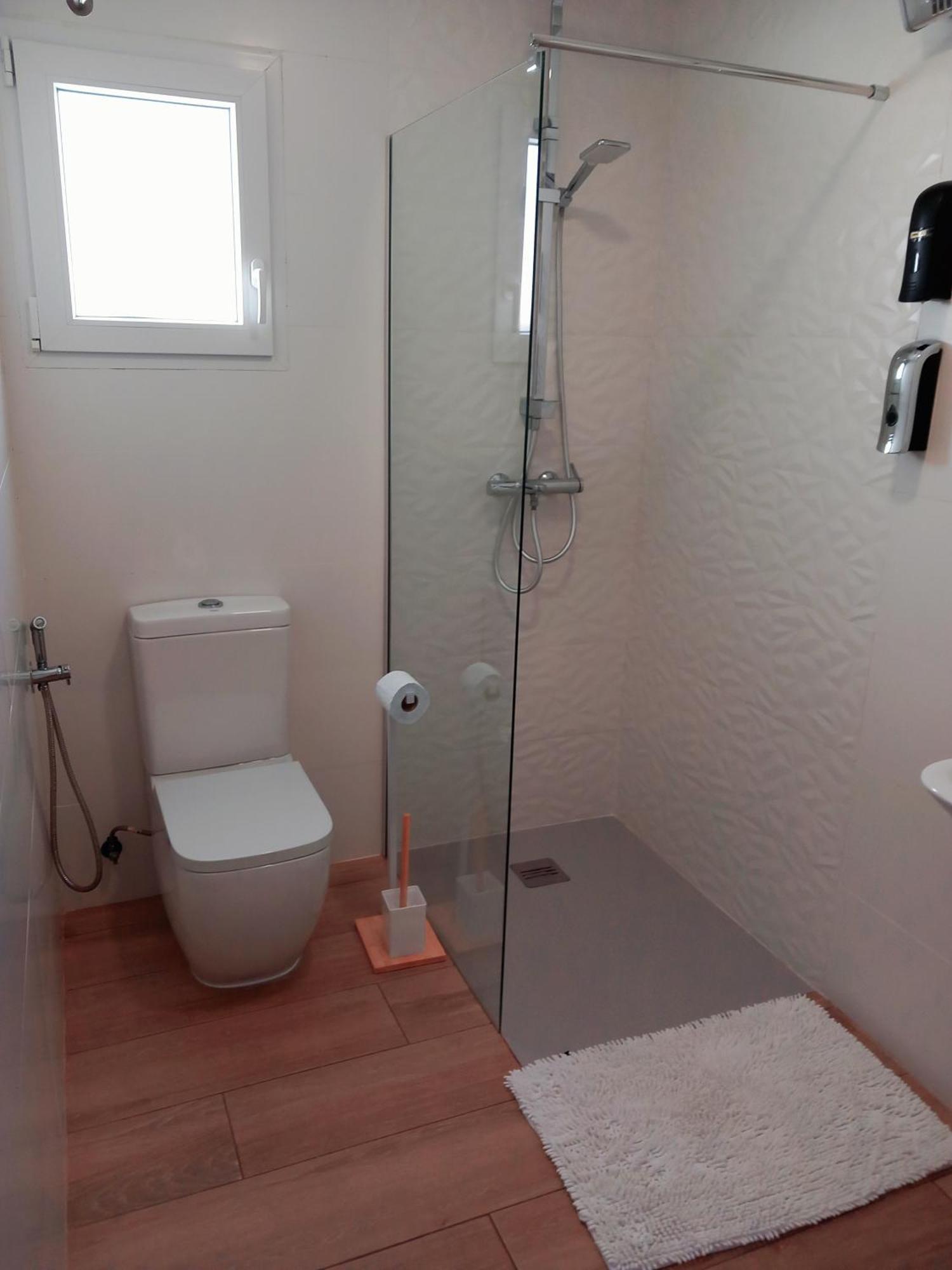 Suite con Jacuzzi de la Haya y Parking Mérida Exterior foto