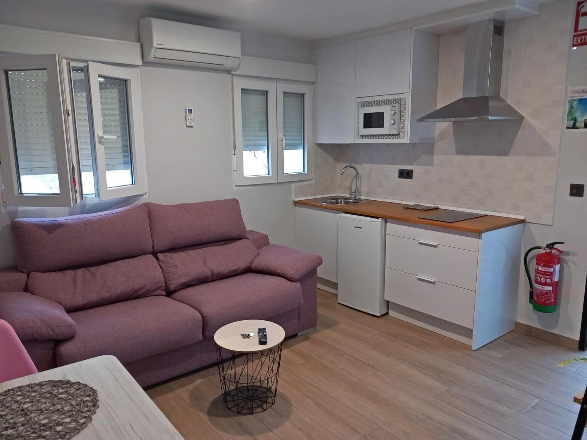 Suite con Jacuzzi de la Haya y Parking Mérida Exterior foto